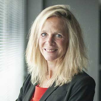 Photo portrait de Sarah Armstrong
