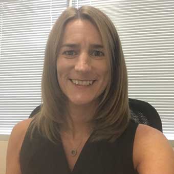 Portrait photo of Sally Harvey
