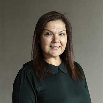 Foto retrato de Farah Hoepfl
