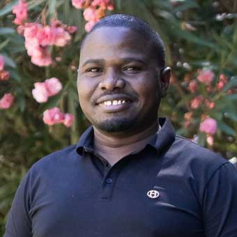 Photo portrait John Saruni Photo portrait de John Saruni