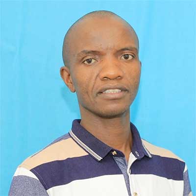Portrait photo of John Mwangi